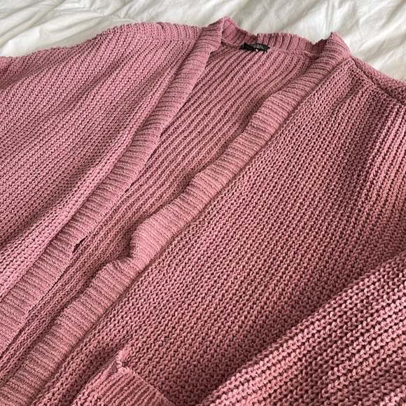 Cardigan - Picture 2 of 3